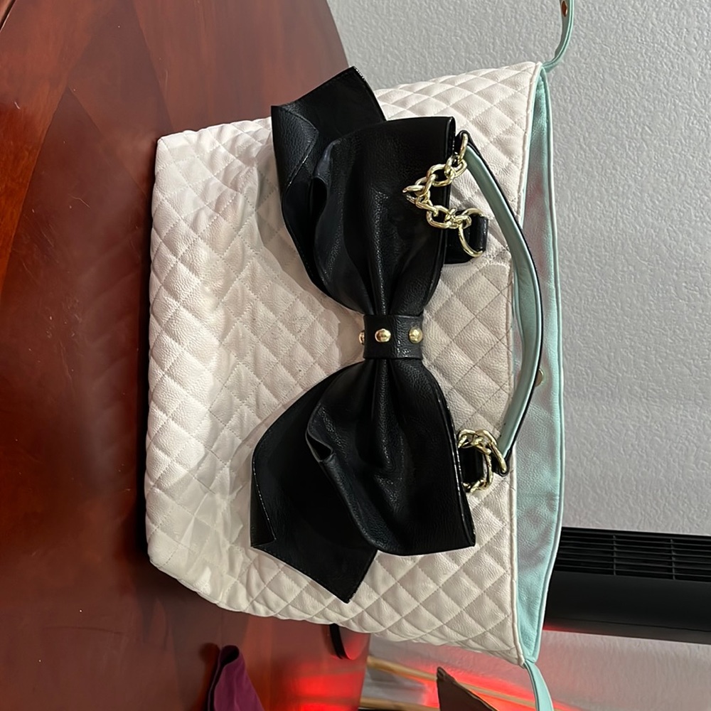 COPY - big betsy Johnson tote purse with bow